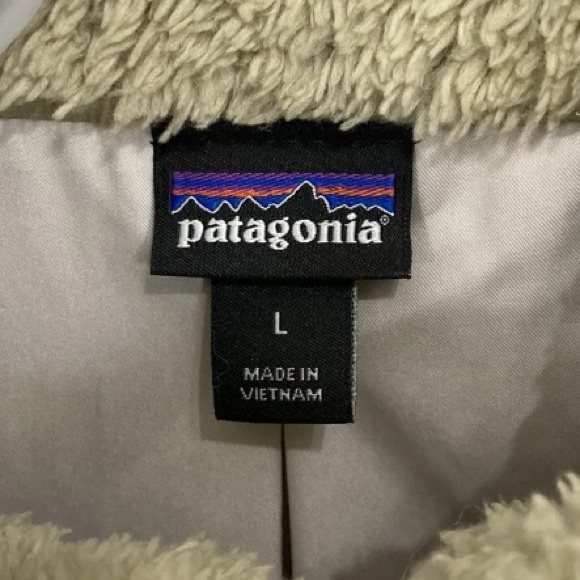 Patagonia Tan Fleece Vest - Picture 4 of 4
